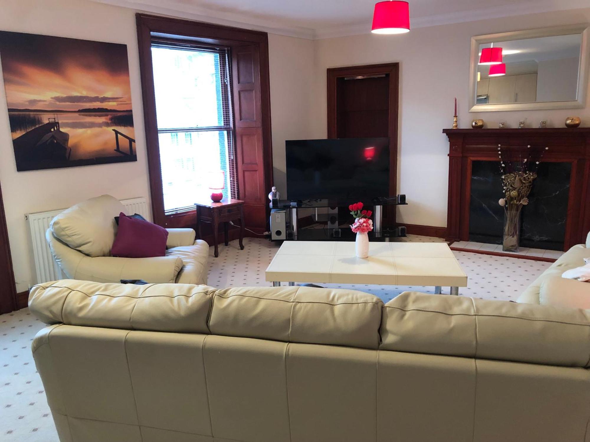 Executive Serviced Apartments 2 Форфар Экстерьер фото
